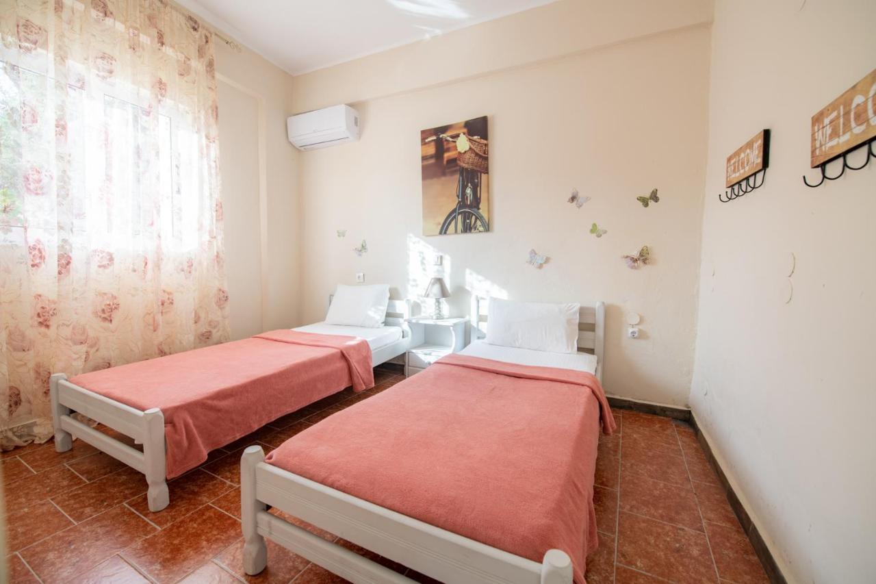 Вилла Stelios Stone House Sinarades Kouramades Экстерьер фото