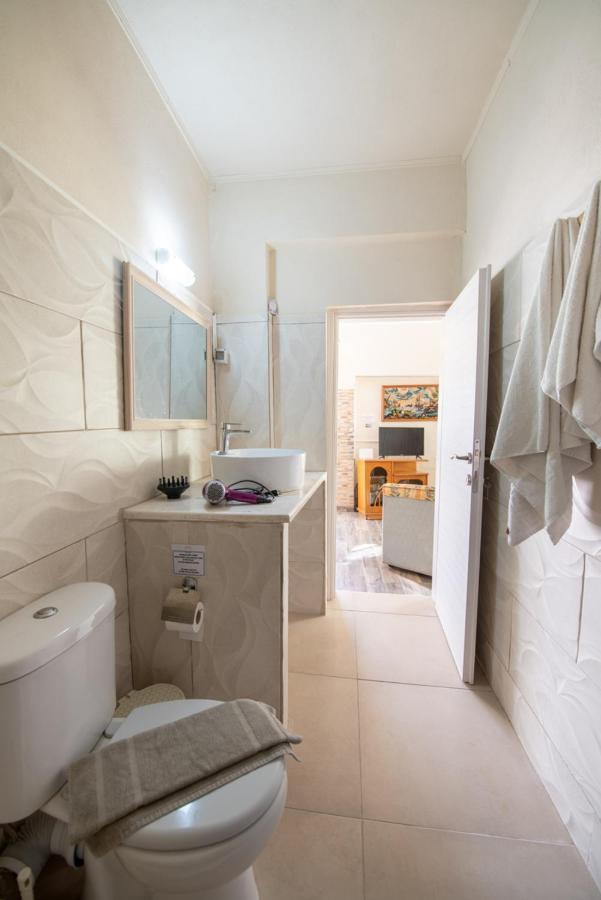 Вилла Stelios Stone House Sinarades Kouramades Экстерьер фото